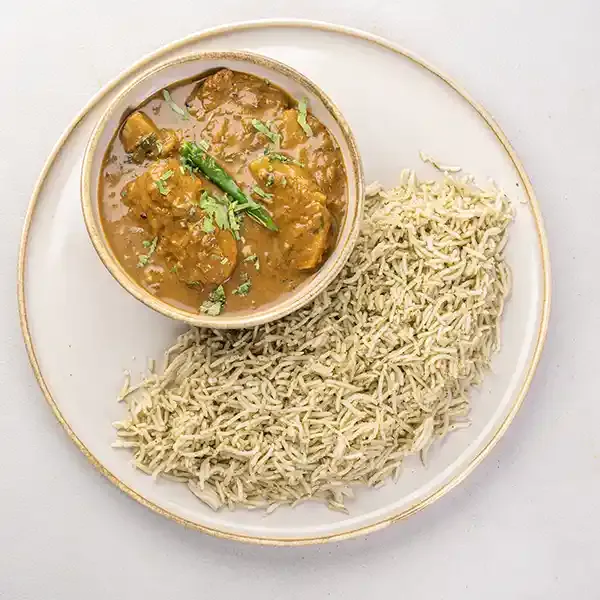 Bengali Macher Jhol With Steamed Mint Pulao