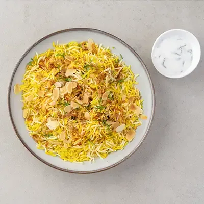 Chicken Badami Pulao With Mint Yoghurt