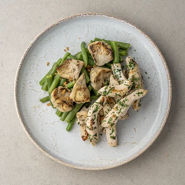 Creamy parsley Chicken with Garlic Green beans & Artichoke