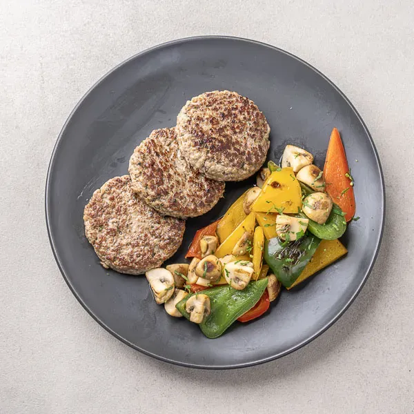 Frikadelle Beef Burger Bowl With Mushroom And Pepper