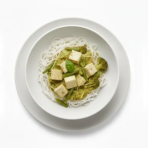 Green Thai Tofu Curry  With Rice Noodles