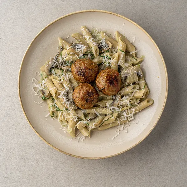 Lean Red Beef Meat Balls With Basil Alfredo Pasta