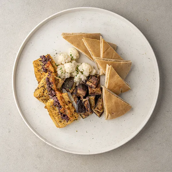 Oregano Fish Kabobs with Kalamata Olive Tapenade & Whole Wheat Pita Bread