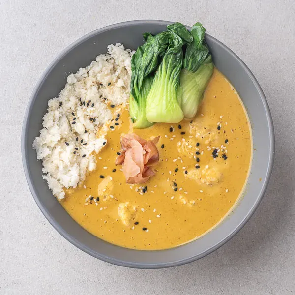 Singaporean Chicken Laksa Curry With Minced Cauliflower & Pok Choy
